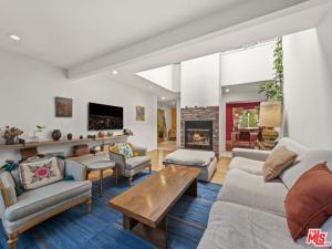 Harvard ST #B Santa Monica CA 90404 MLS #25609795 45 MLS #25609795 image #0