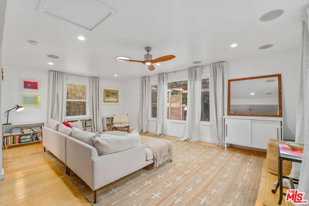 MLS #25609865 image #0