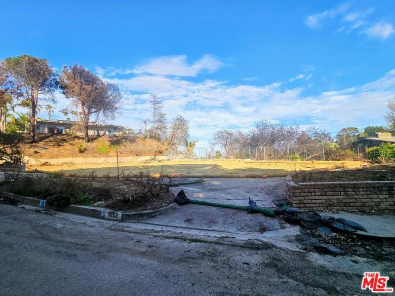 MLS #25610407 image #0