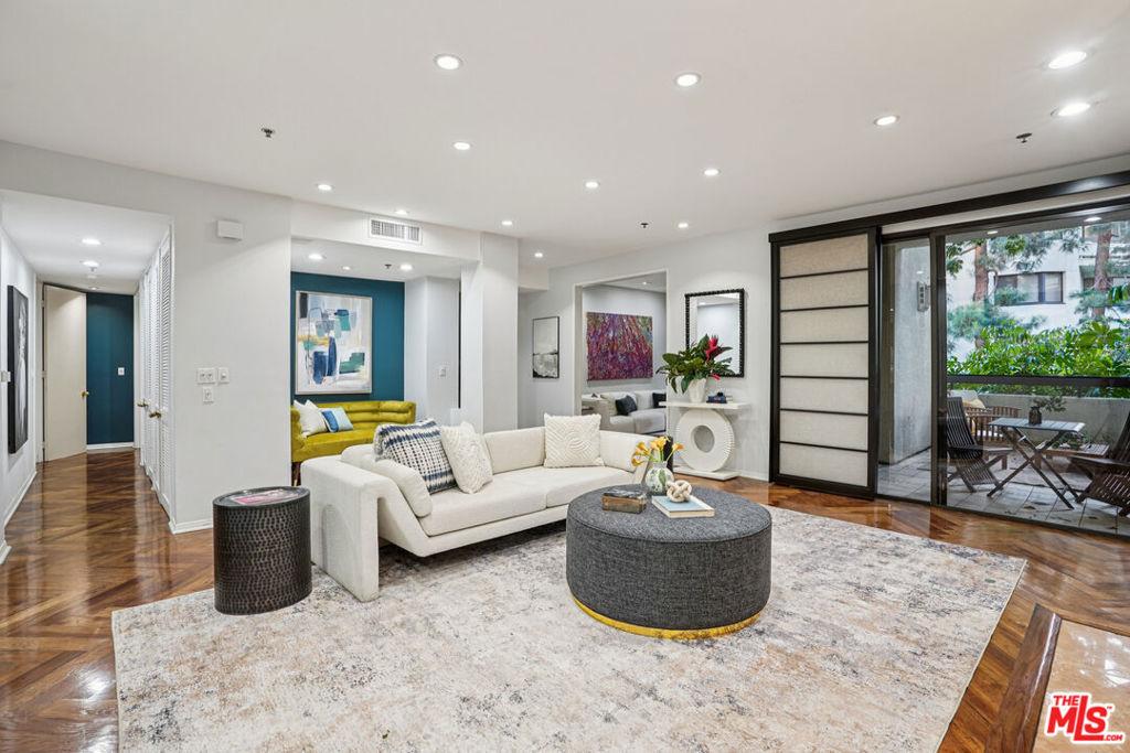 MLS #25610677 image #0