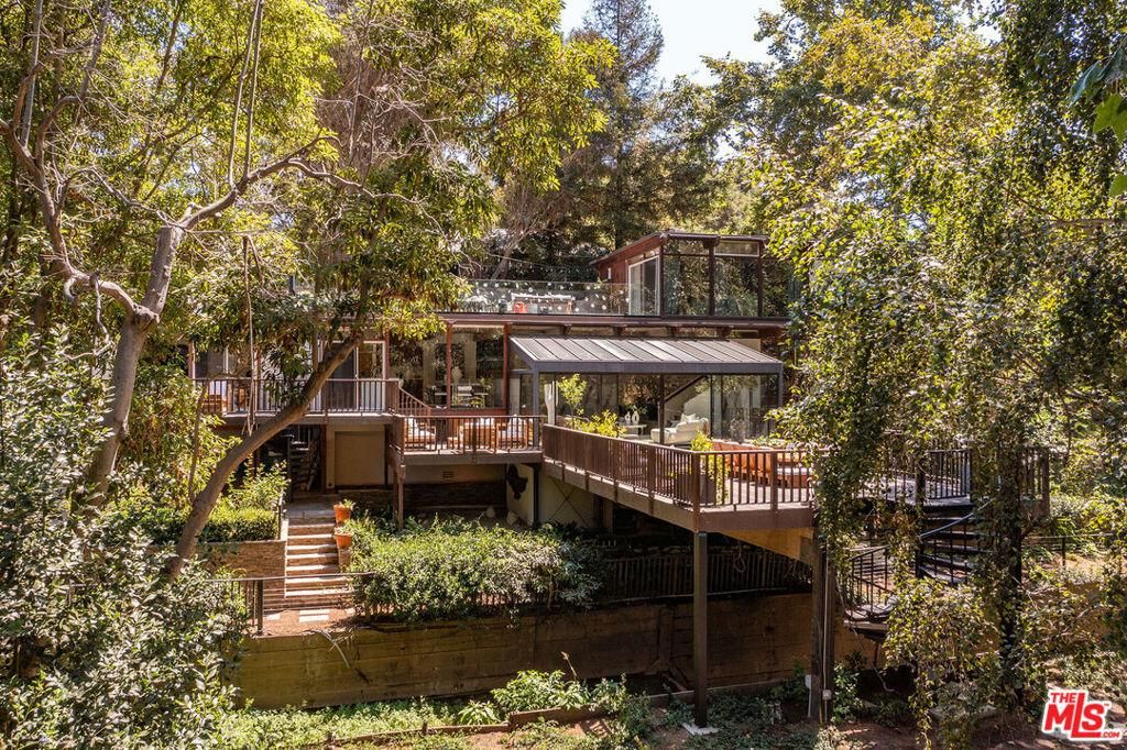 MLS #25610881 image #0