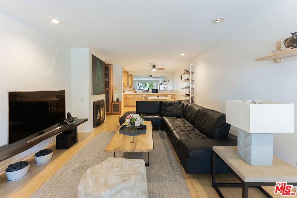 MLS #25611679 image #0