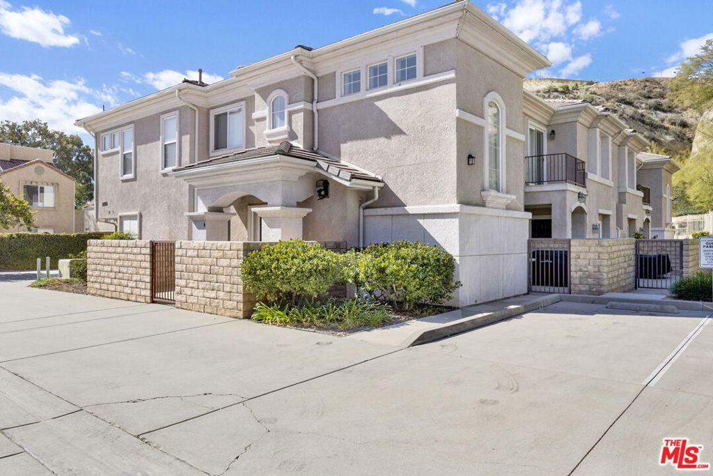 MLS #25611737 image #0