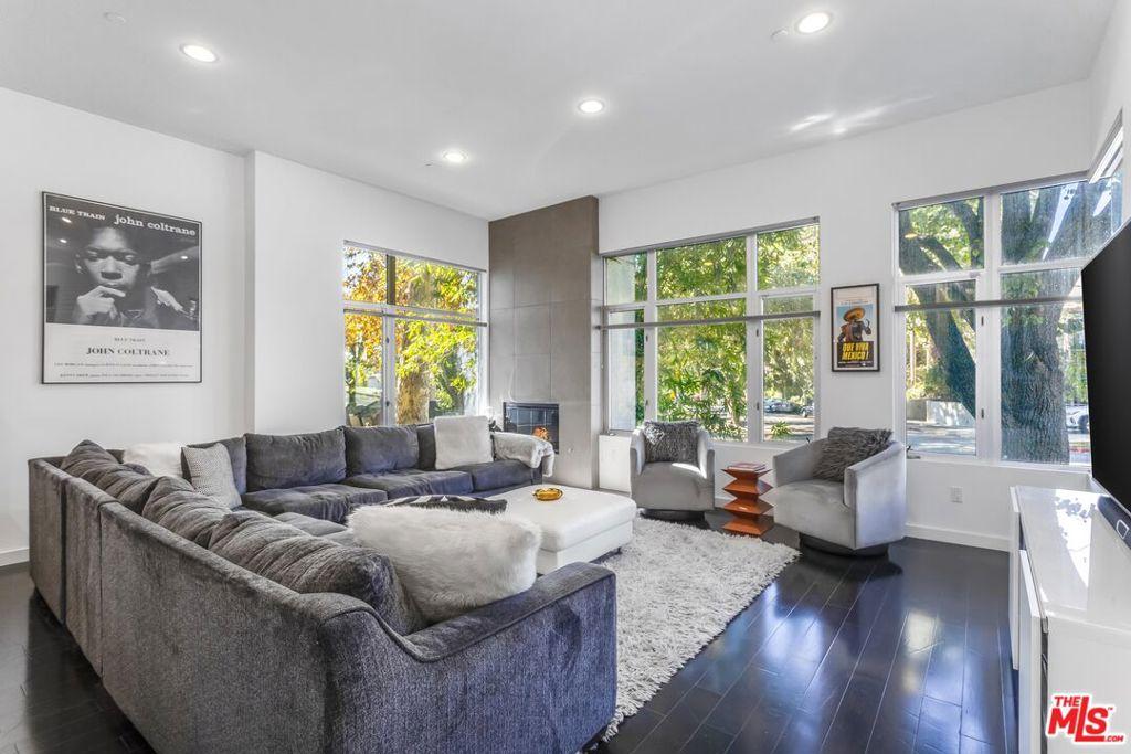 MLS #25611845 image #0