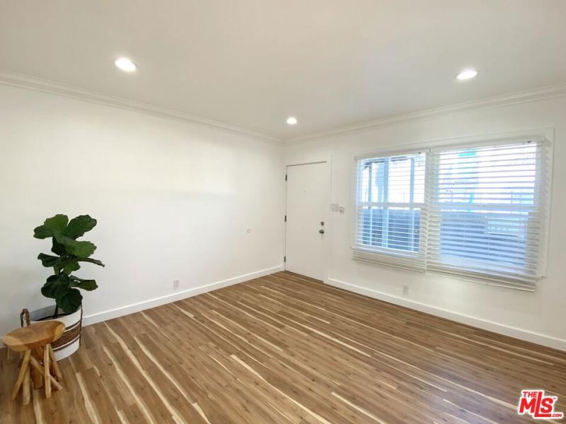 MLS #25612215 image #0