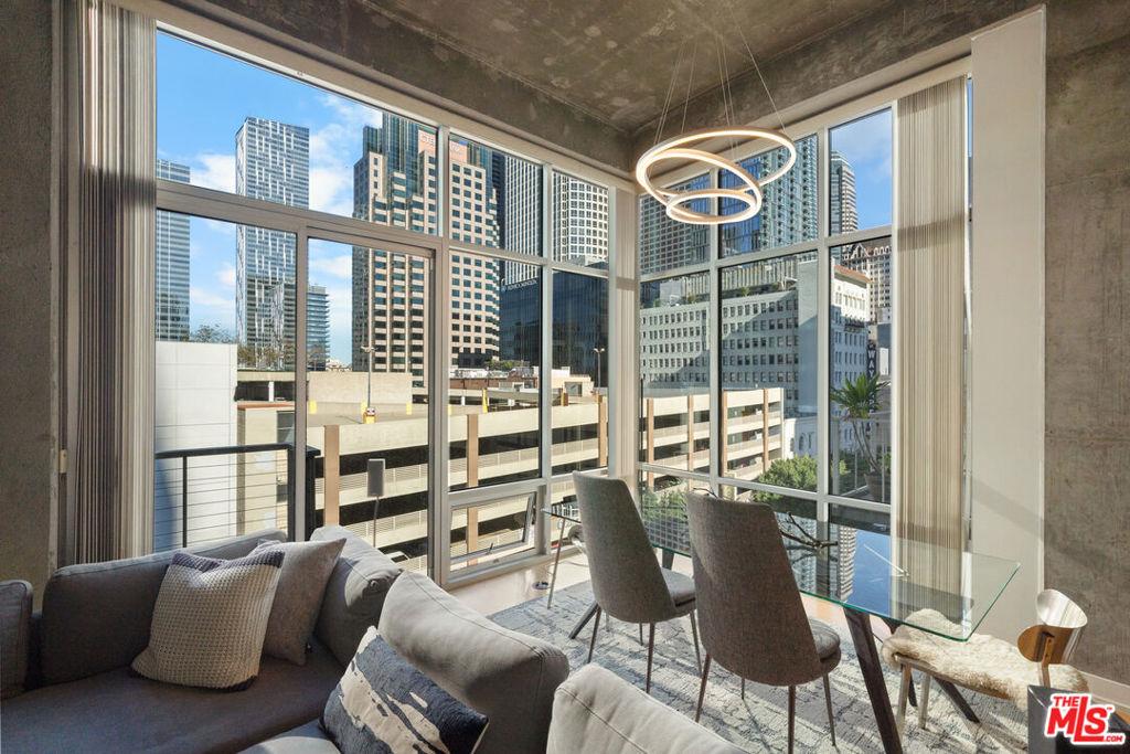 MLS #25613169 image #0