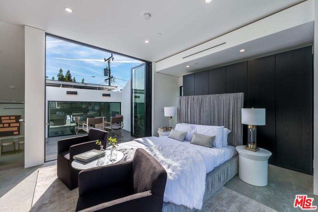 MLS #25613381 image #0