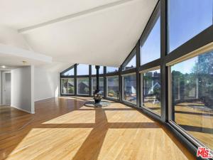 MLS #25613905 image #0