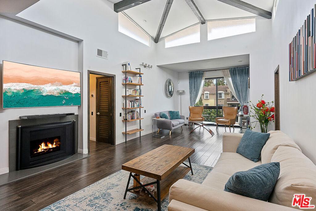 MLS #25615065 image #0