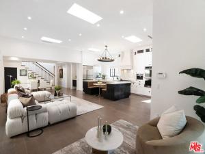 MLS #25608183 image #0