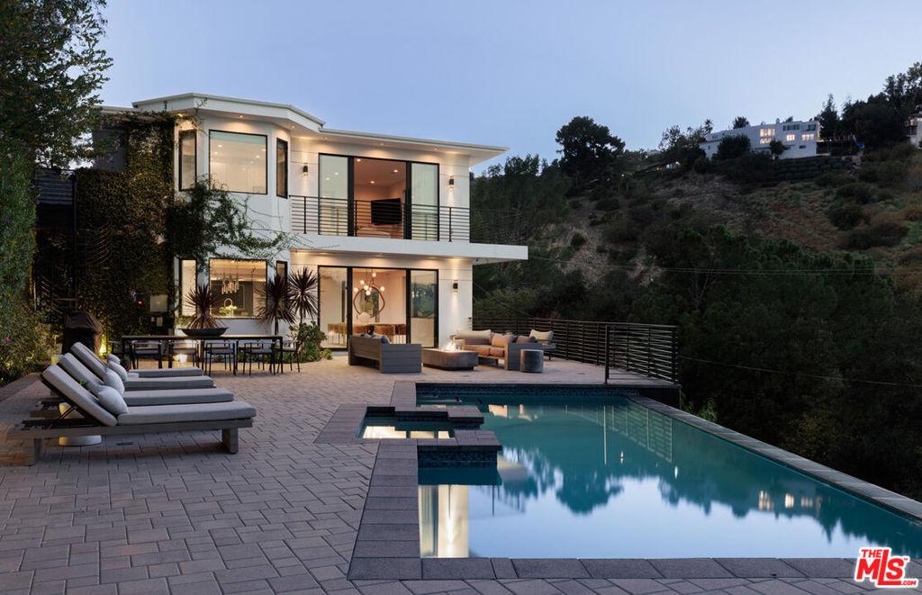 MLS #25615609 image #0