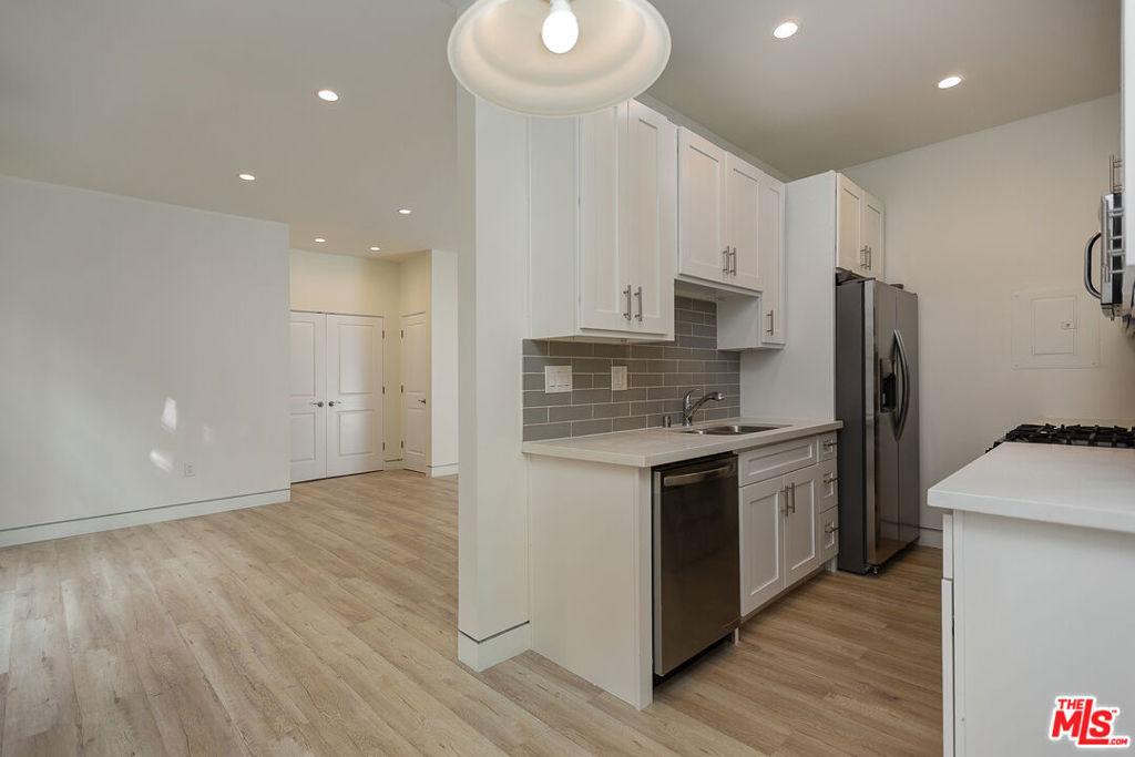 MLS #25615867 image #0