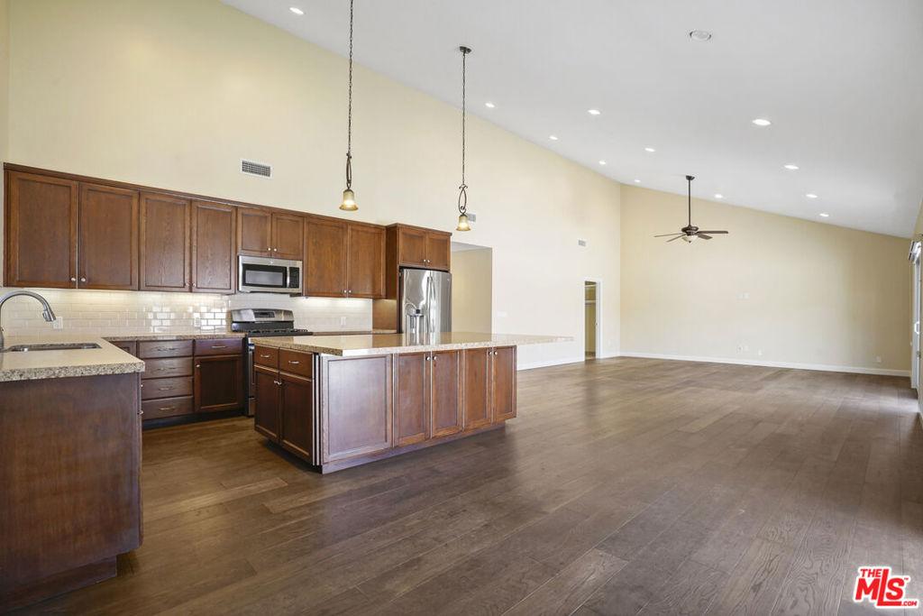 29500 Heathercliff Rd. #A Malibu CA 90265 | MLS #25615945 45 MLS #25615945 image #0