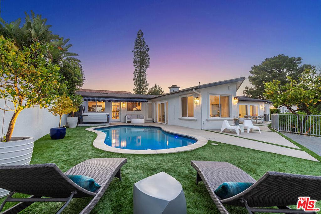 MLS #25616025 image #0