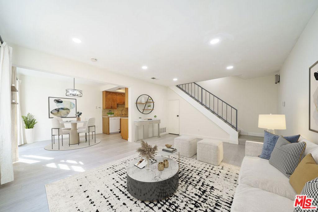 MLS #25616377 image #0