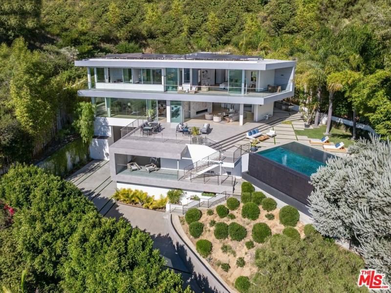 MLS #25616585 image #0