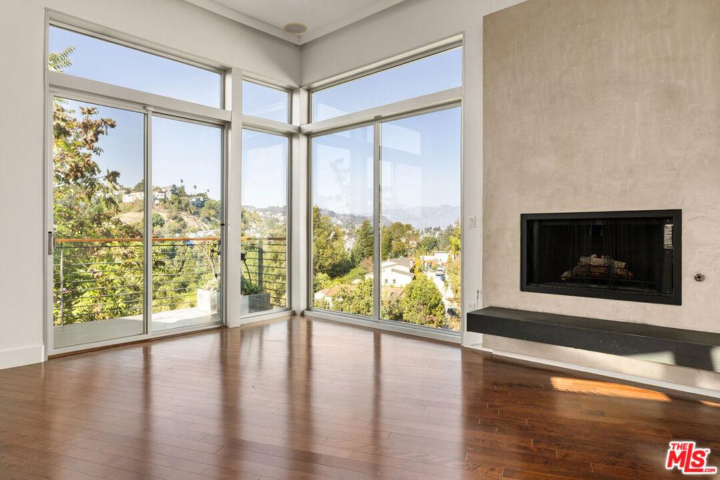 MLS #25616783 image #0