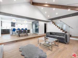 MLS #25616975 image #0