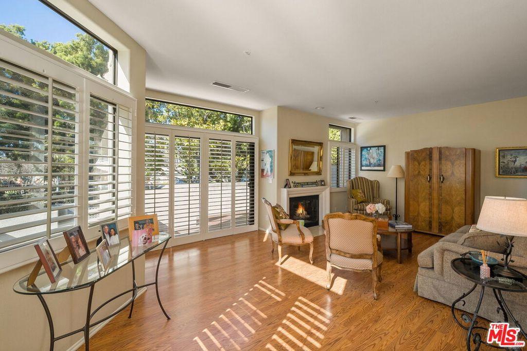 MLS #25616977 image #0