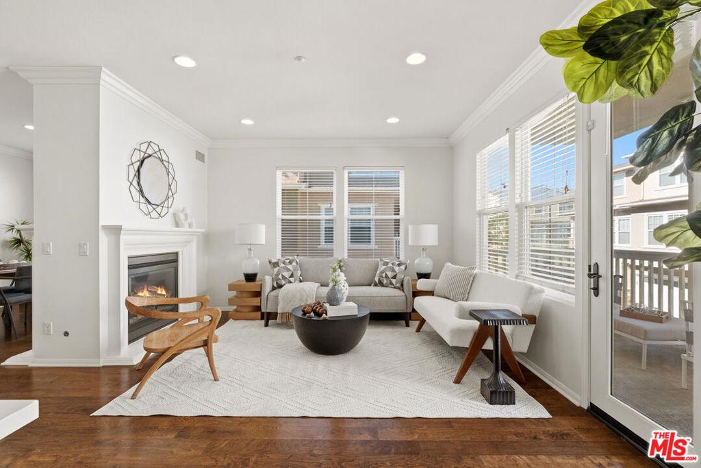 MLS #25617053 image #0