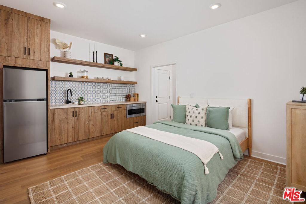 MLS #25617809 image #0