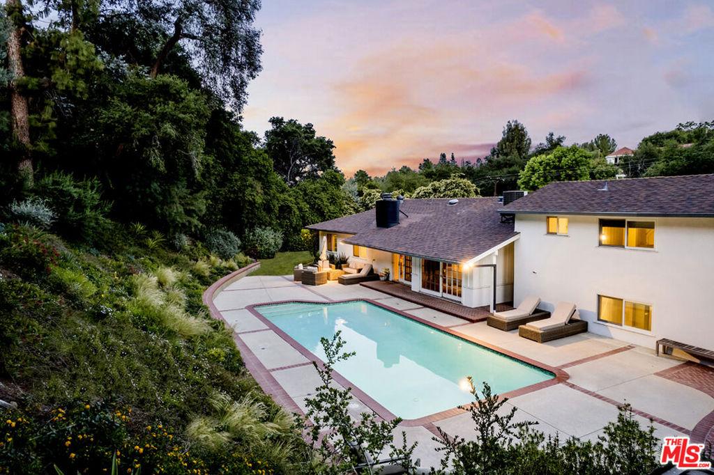 MLS #25618137 image #0