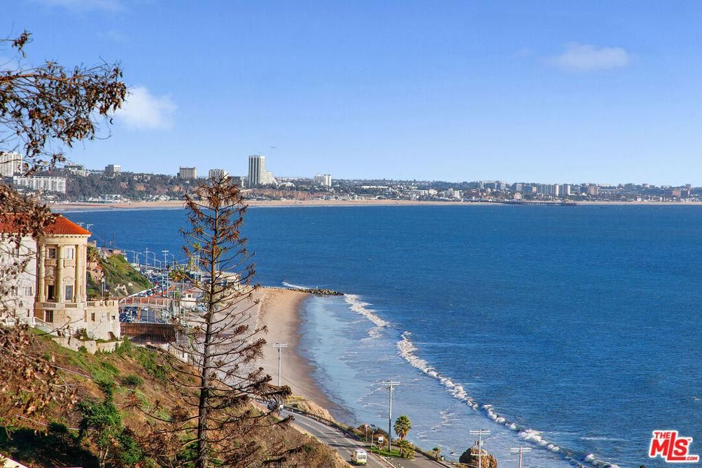 MLS #25619331 image #0