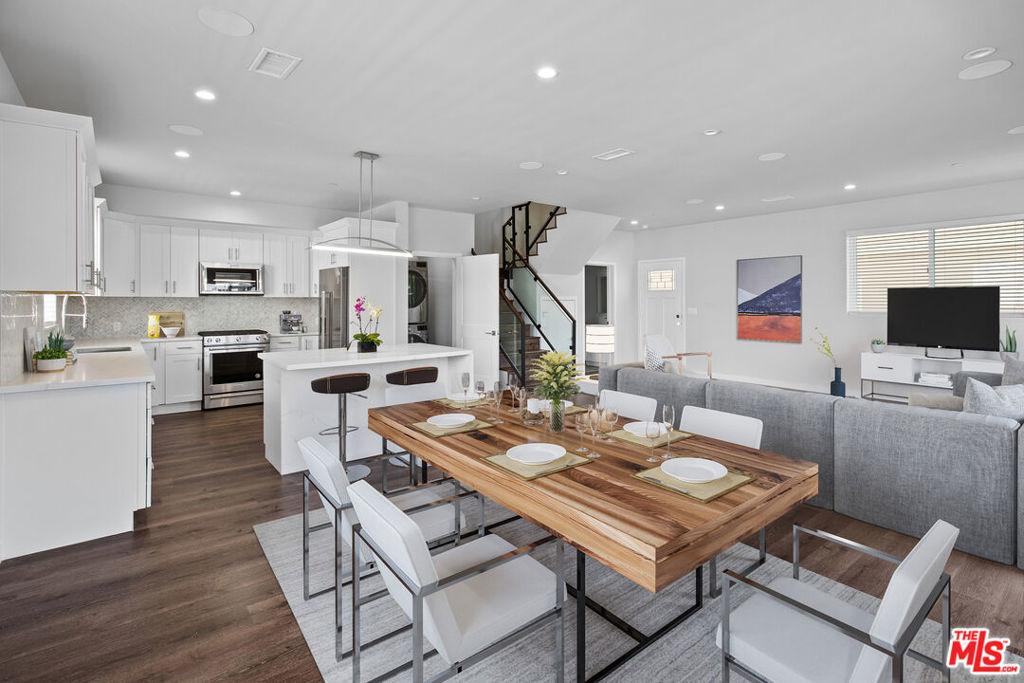 MLS #25620627 image #0