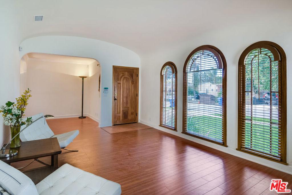 MLS #25621675 image #0