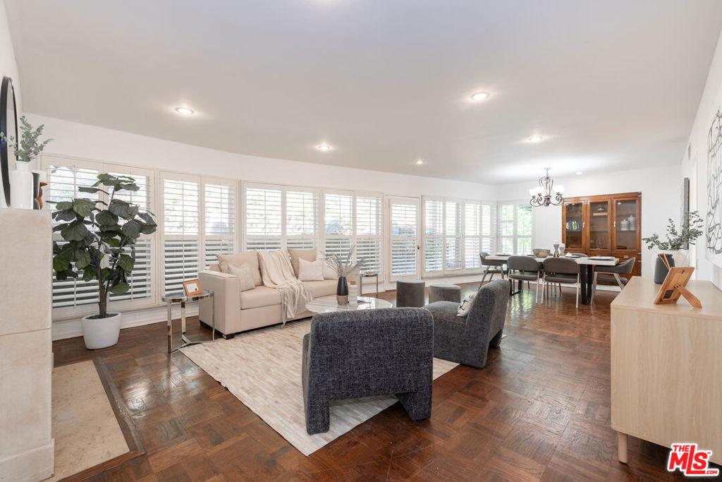 MLS #25602837 image #0