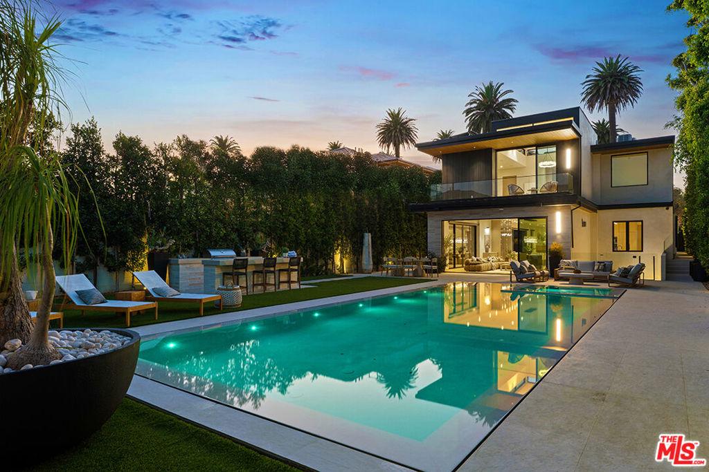 MLS #25622733 image #0