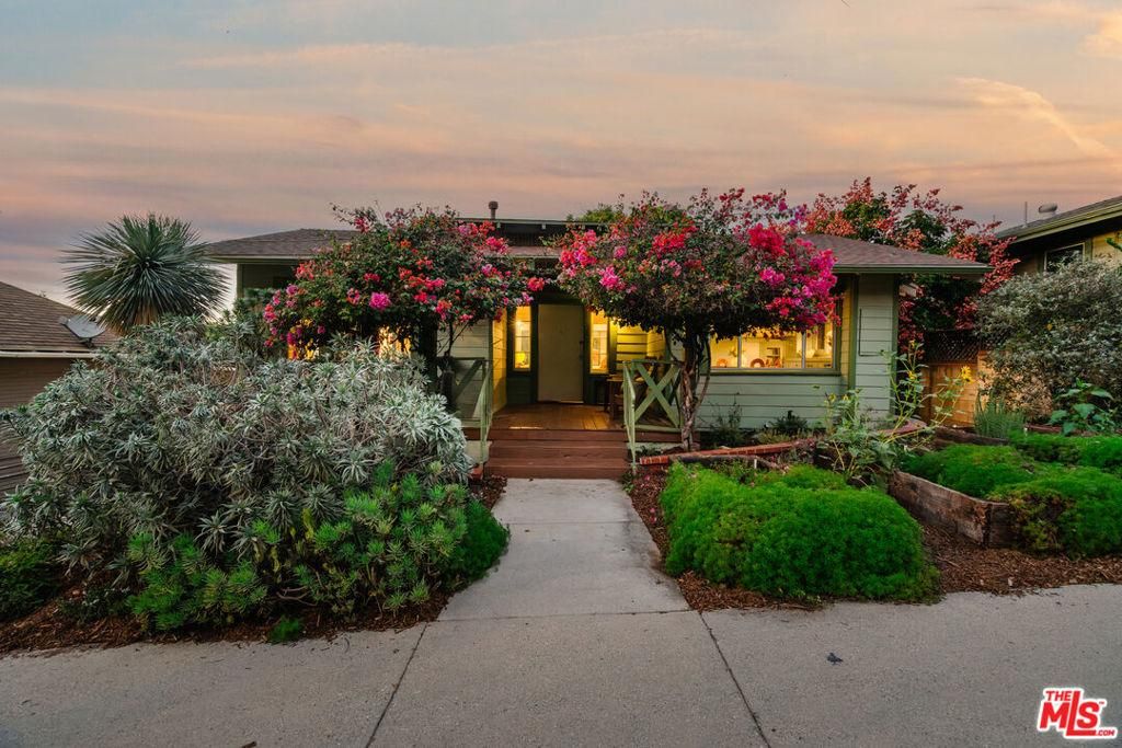 MLS #25622931 image #0