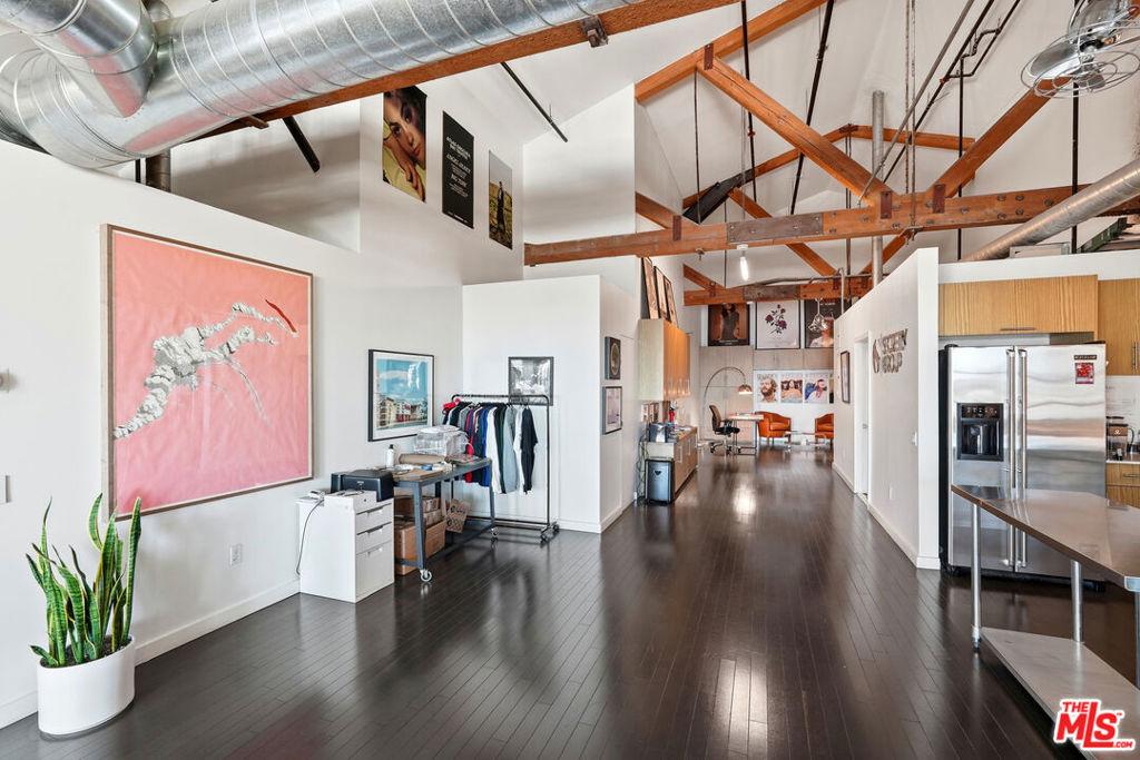 530 S Hewitt ST #533 Los Angeles CA 90013 | MLS #25622991 45 MLS #25622991 image #0