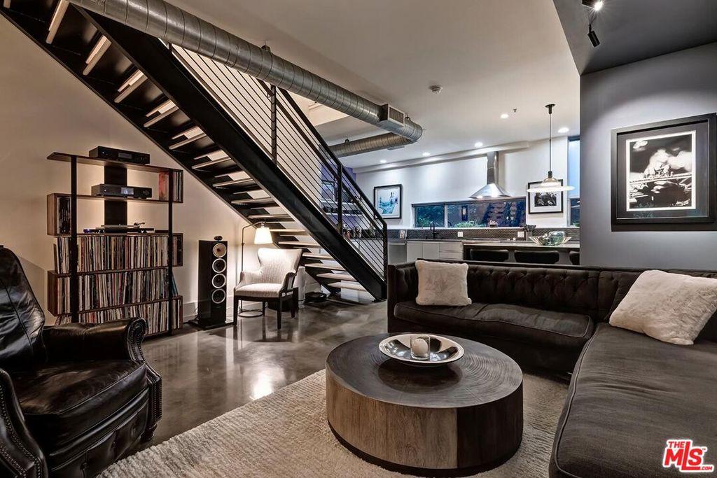 MLS #25623445 image #0