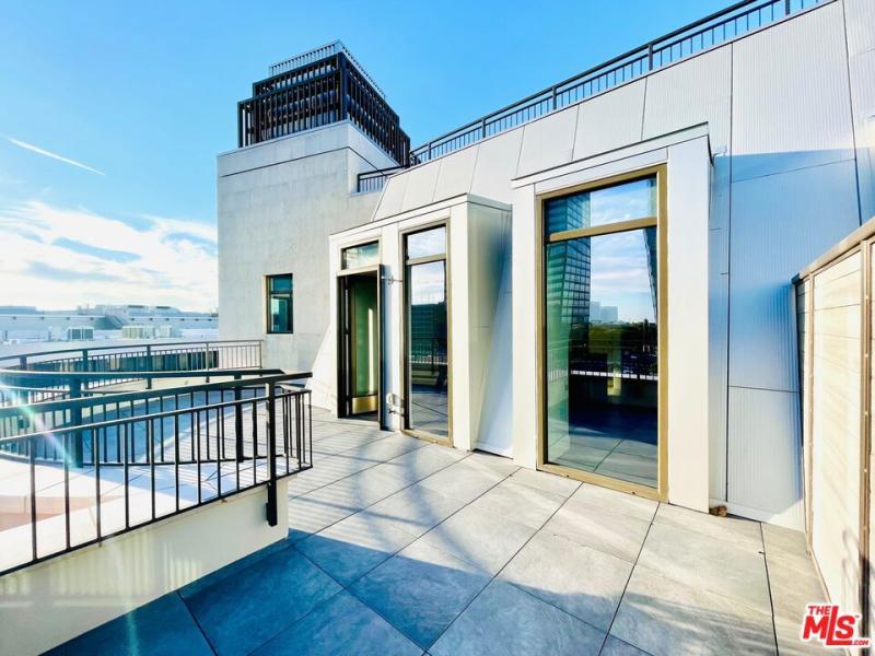 MLS #25623667 image #0