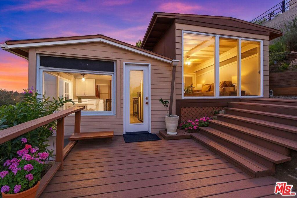 MLS #25623701 image #0