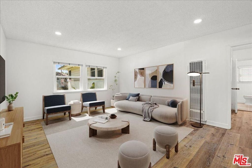 MLS #25623711 image #0