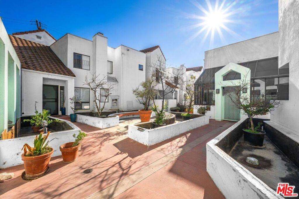 MLS #25623757 image #0