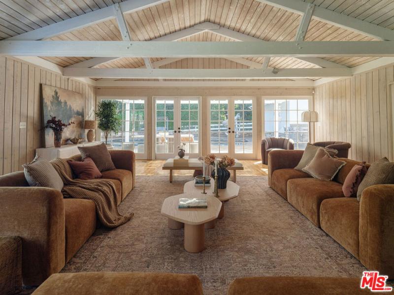 MLS #25623865 image #0