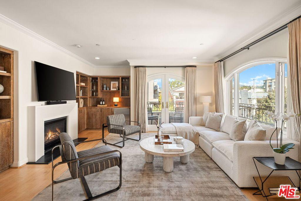 MLS #25623963 image #0