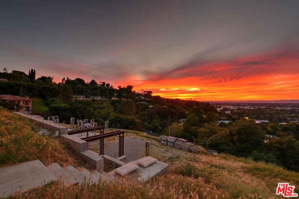 MLS #25624467 image #0