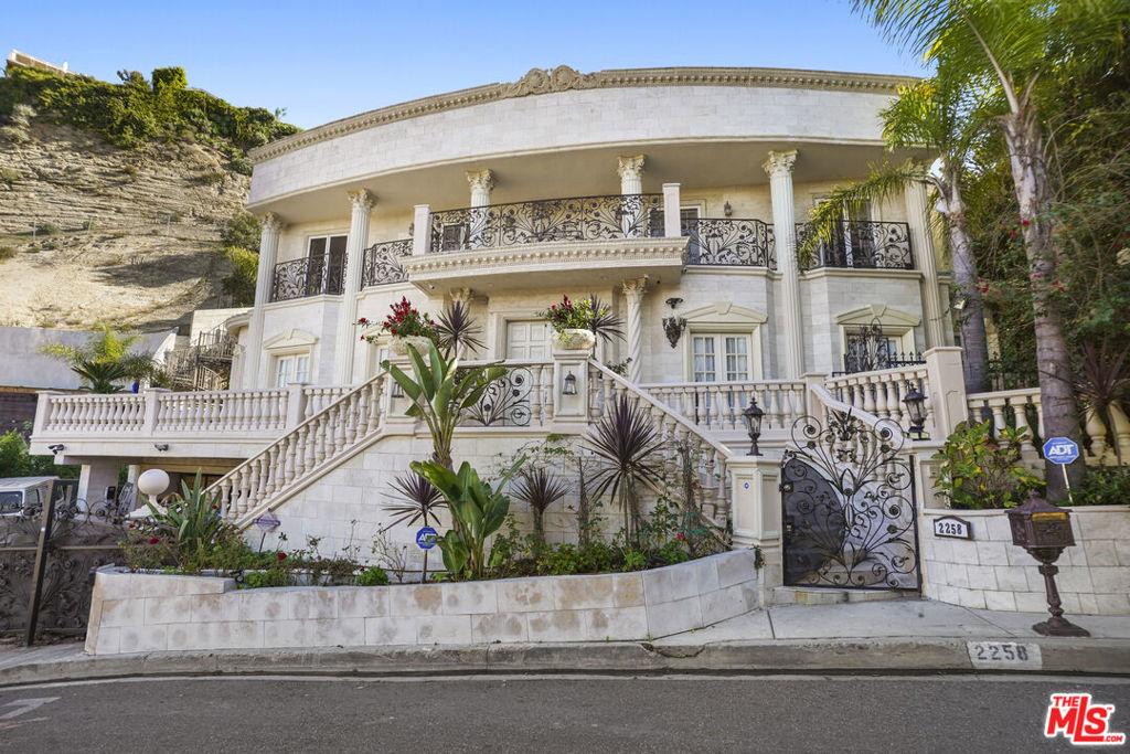 MLS #25625301 image #0