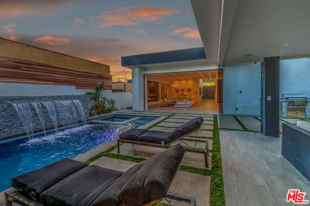 MLS #25625639 image #0