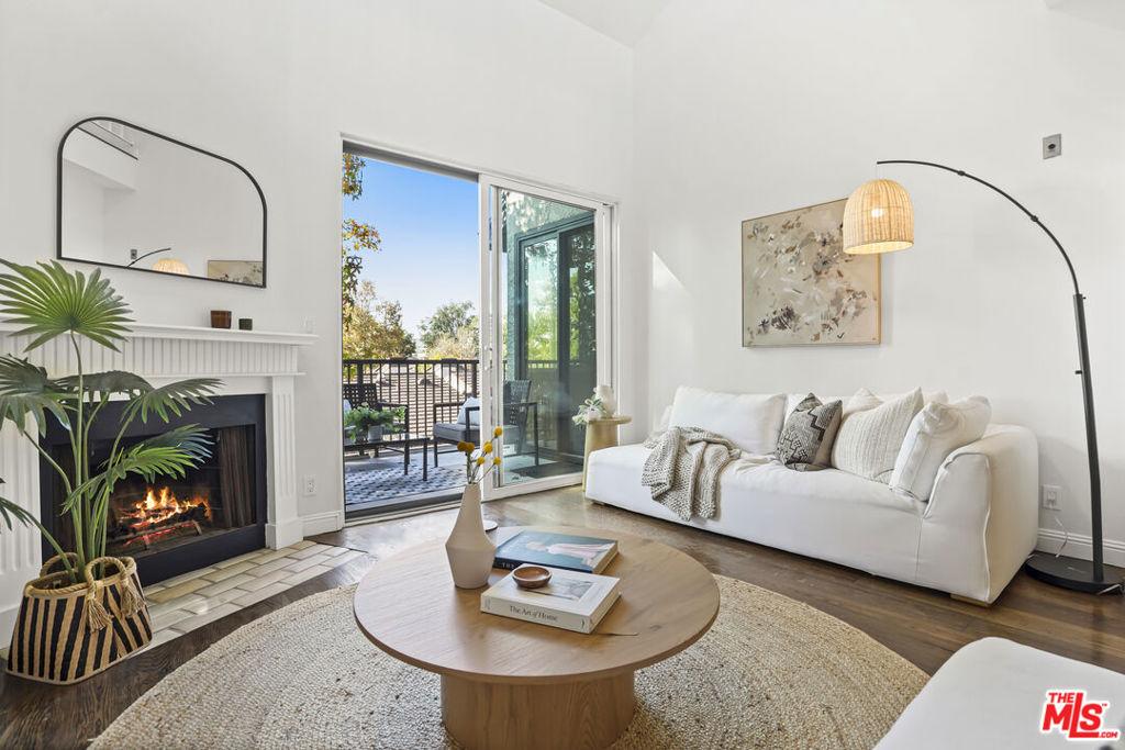 MLS #25625969 image #0