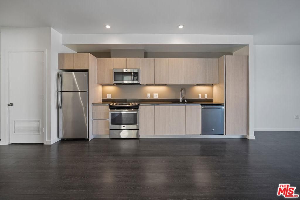 MLS #25626143 image #0