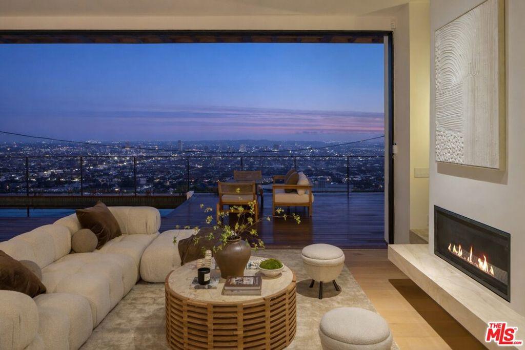 MLS #25626685 image #0