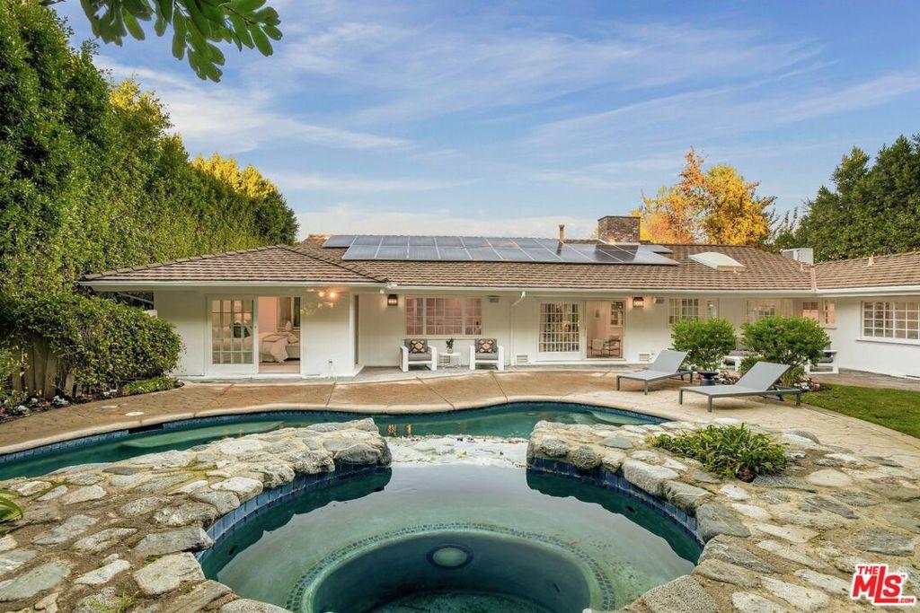 MLS #25626695 image #0