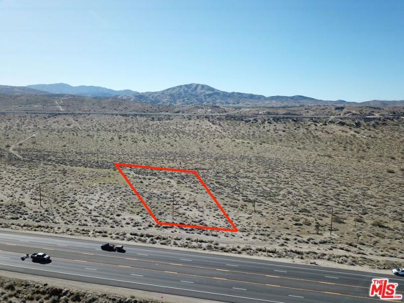 6298 Pearblossom HY Palmdale CA 93543 | MLS #25626865 37 MLS #25626865 image #0