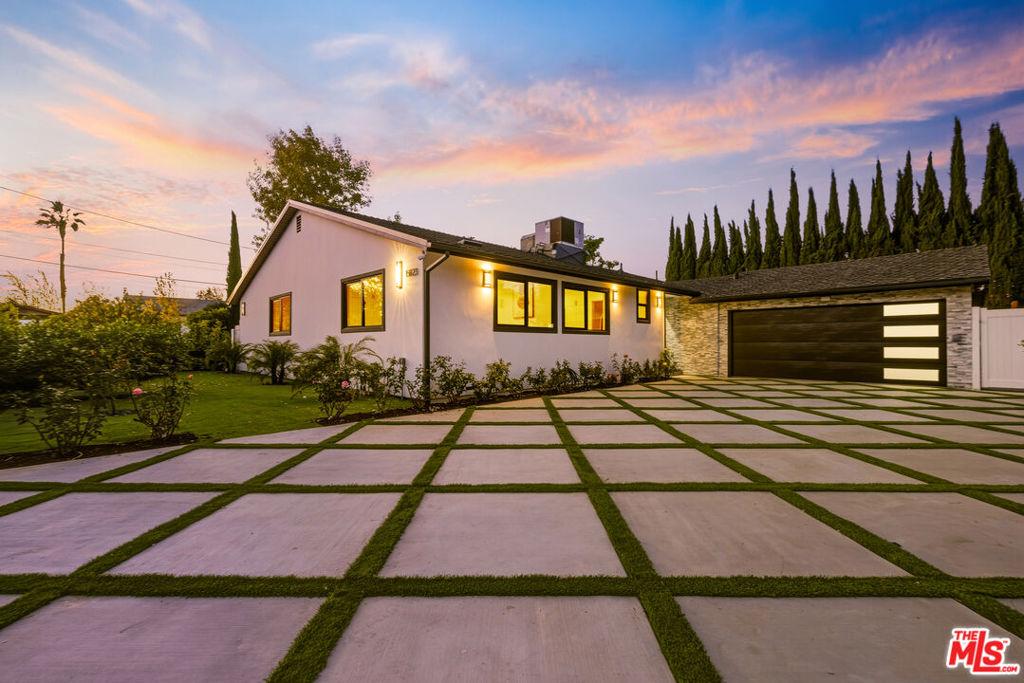 MLS #25627091 image #0