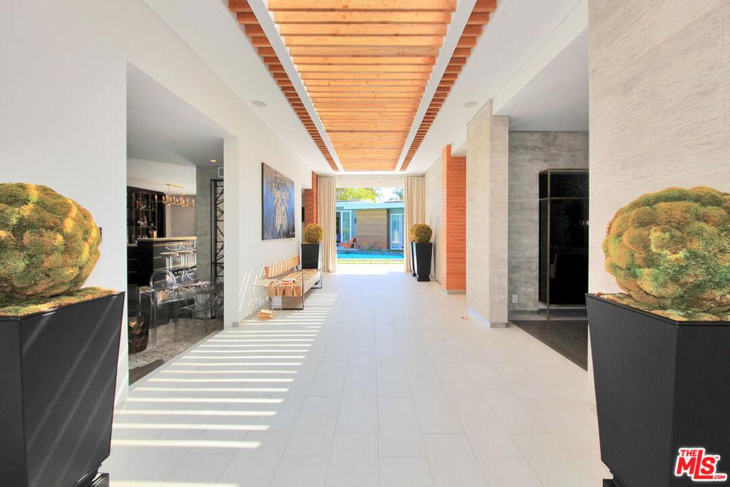 MLS #25627281 image #0